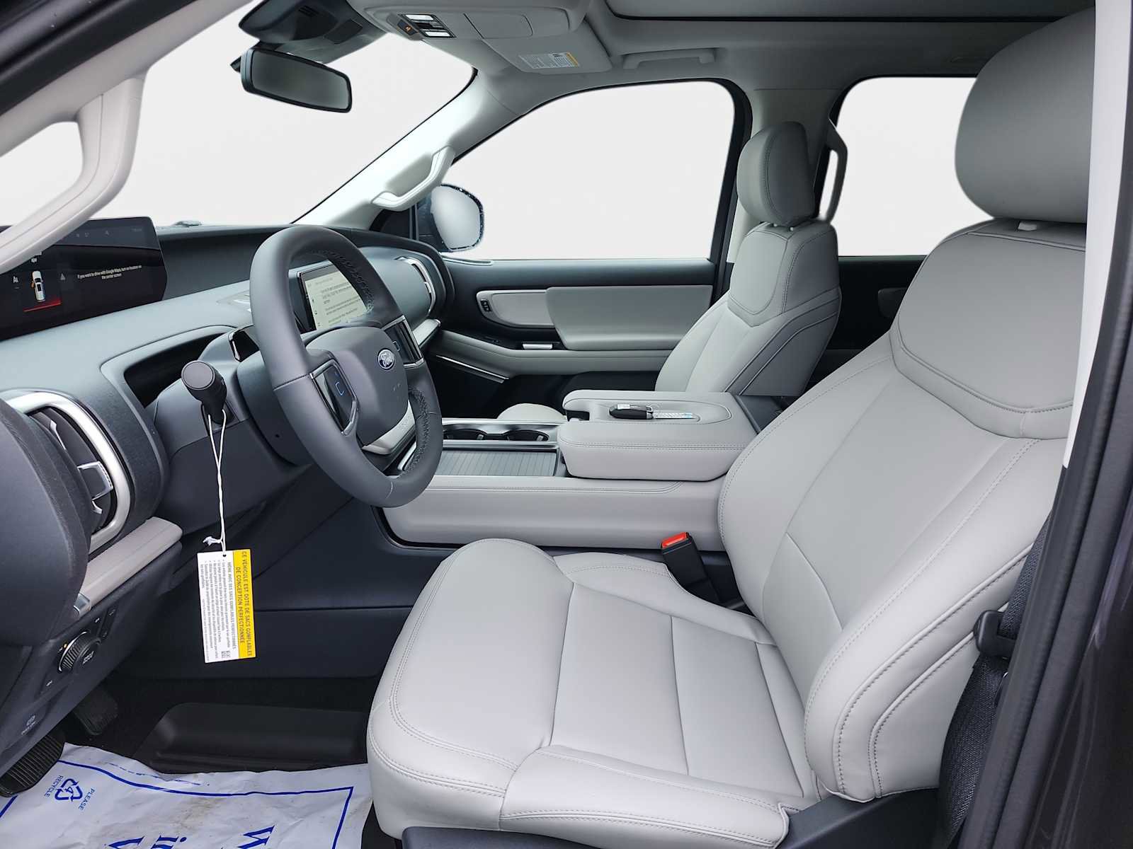 New 2026 Ford Expedition Active AWD/4WD image 11