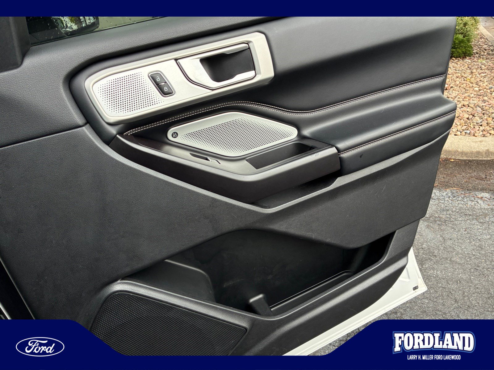 Used 2020 Ford Explorer ST w/ ST Street Pack AWD/4WD image 16