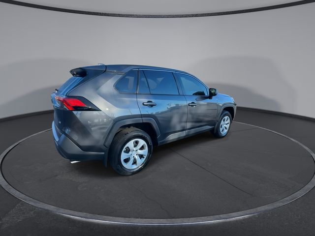 Used 2024 Toyota RAV4 LE image 15
