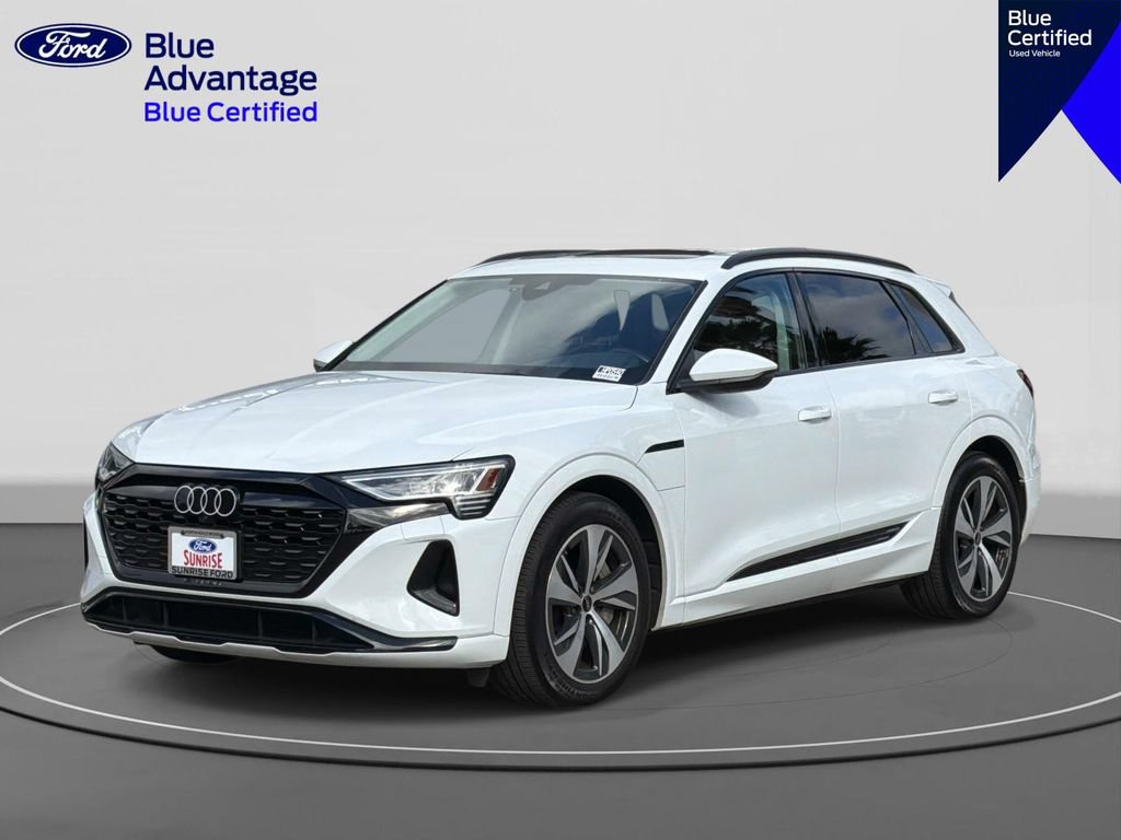 Used 2024 Audi Q8 e-tron Premium AWD/4WD image 1