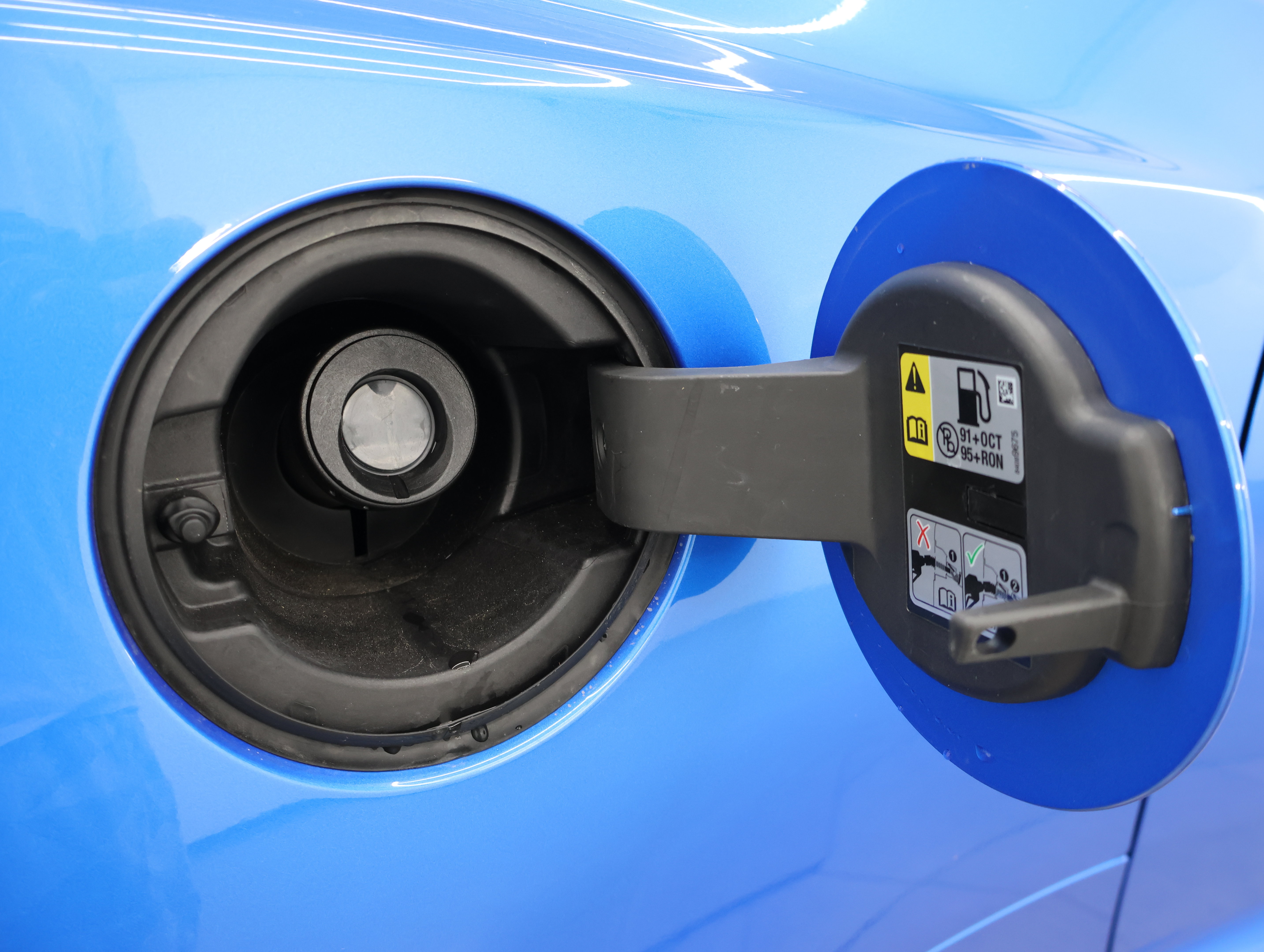 Used 2024 Chevrolet Camaro ZL1 RWD image 26