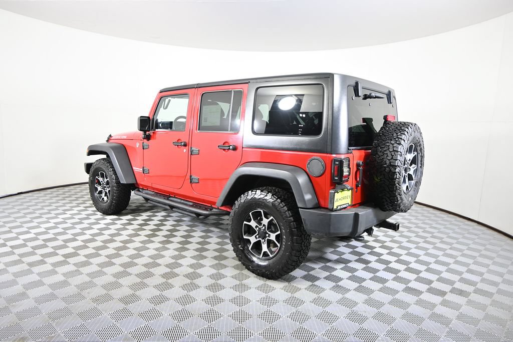 Used 2012 Jeep Wrangler Unlimited Rubicon w/ Connectivity Group AWD/4WD image 4