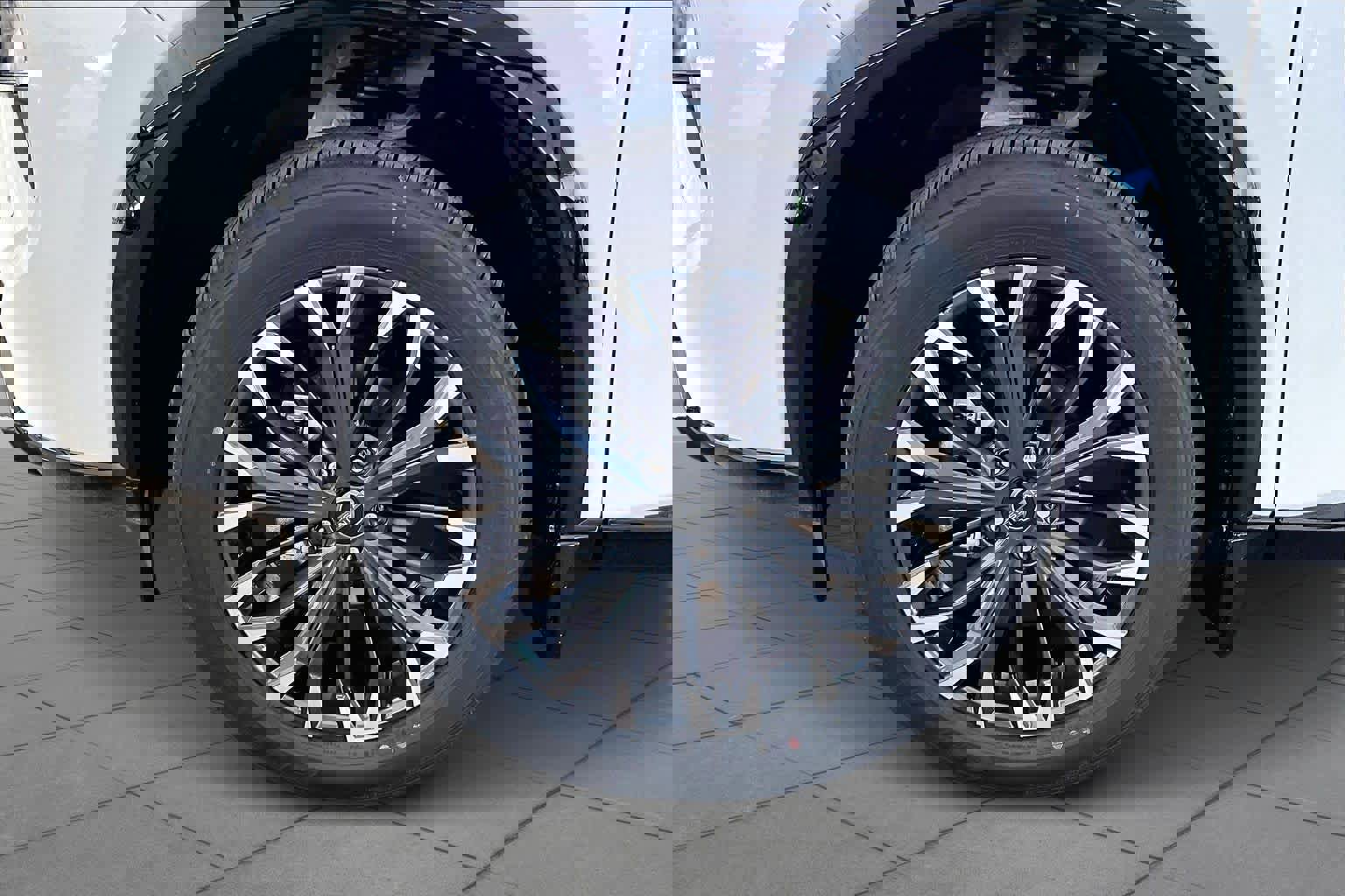 New 2026 Nissan Rogue Platinum w/ Platinum Premium Package image 9