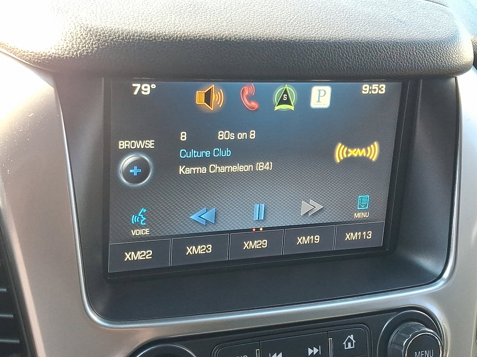 Used 2015 Chevrolet Tahoe LT image 19