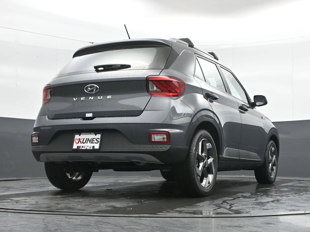 New 2026 Hyundai Venue SEL FWD image 42