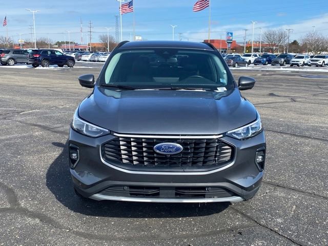 Used 2023 Ford Escape Platinum AWD/4WD video 2