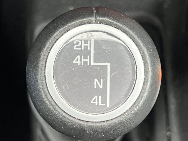 Used 2022 Jeep Gladiator Overland w/ Popular Equipment Package AWD/4WD image 11