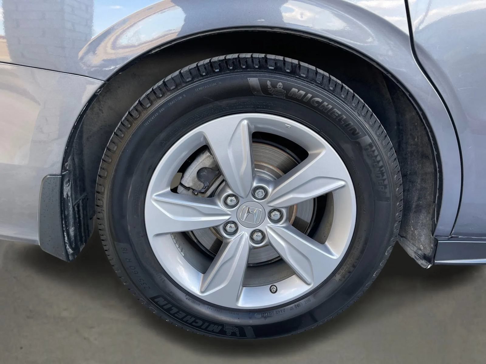Used 2018 Honda Odyssey EX-L image 10