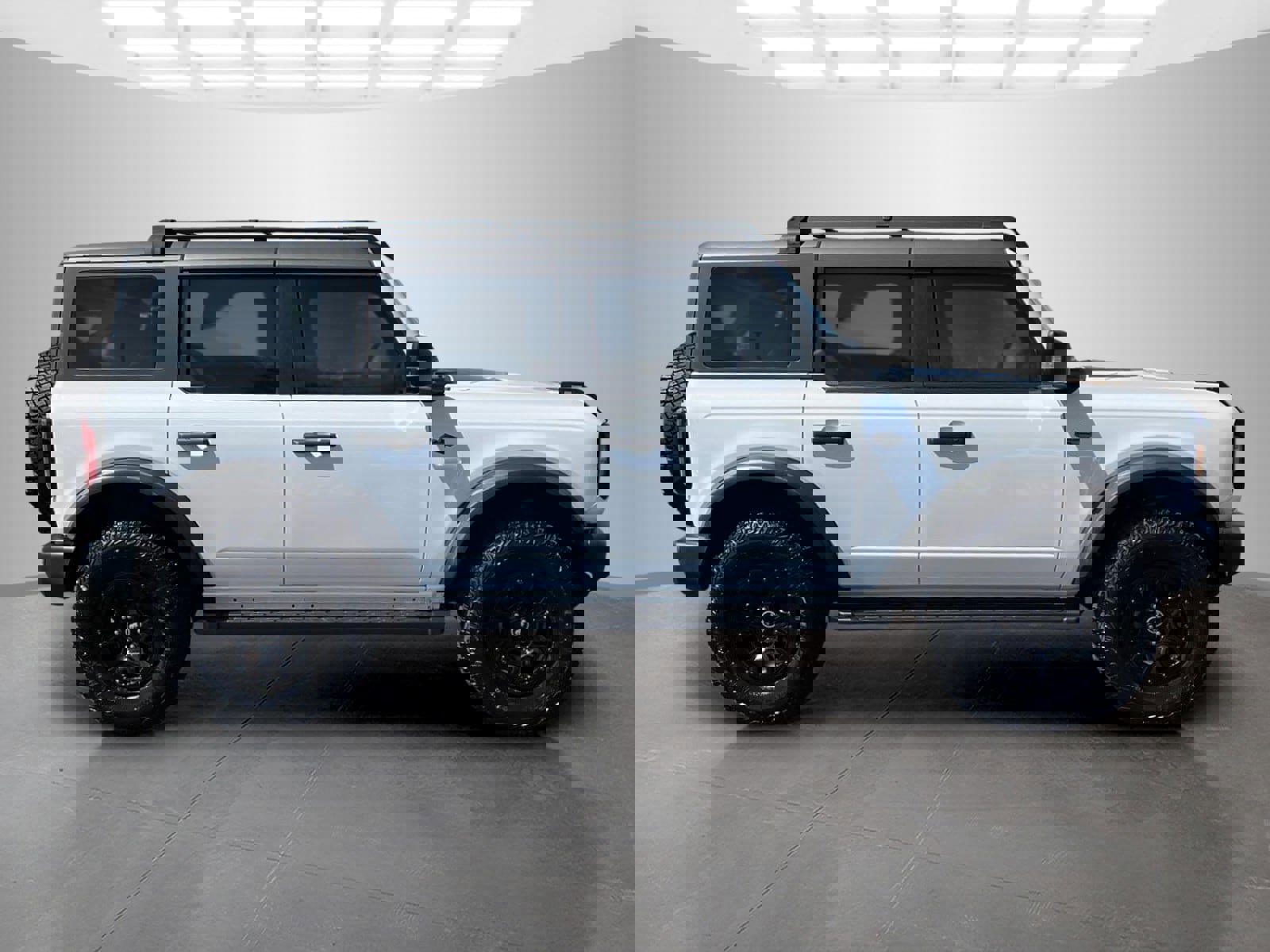 Used 2023 Ford Bronco Wildtrak AWD/4WD image 3