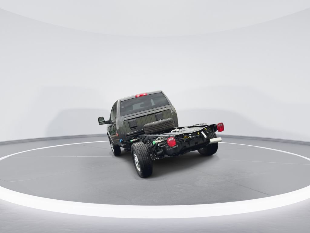 New 2024 RAM 3500 Tradesman w/ Chrome Appearance Group AWD/4WD image 8