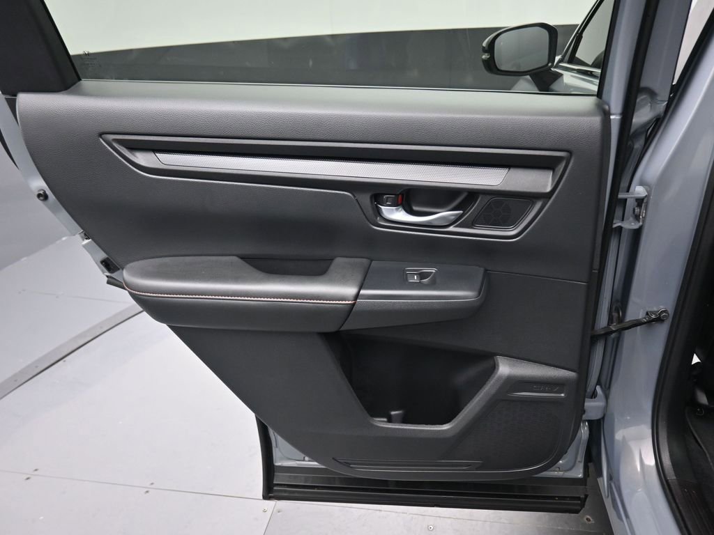 Used 2024 Honda CR-V Sport-L image 31