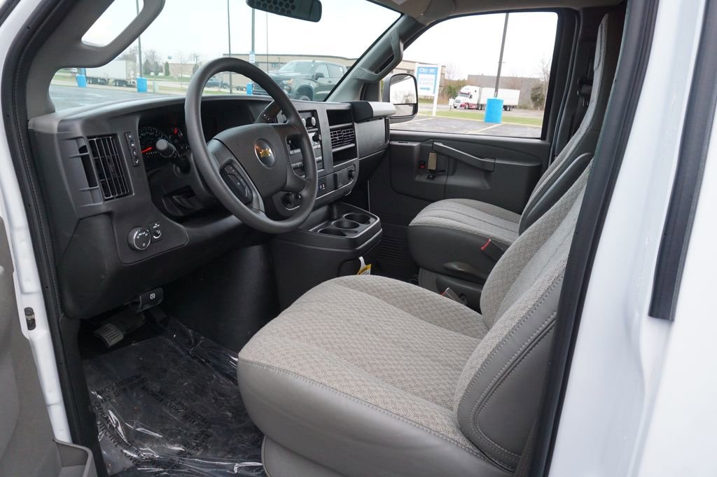 New 2025 Chevrolet Express 2500 w/ Driver Convenience Package RWD image 8