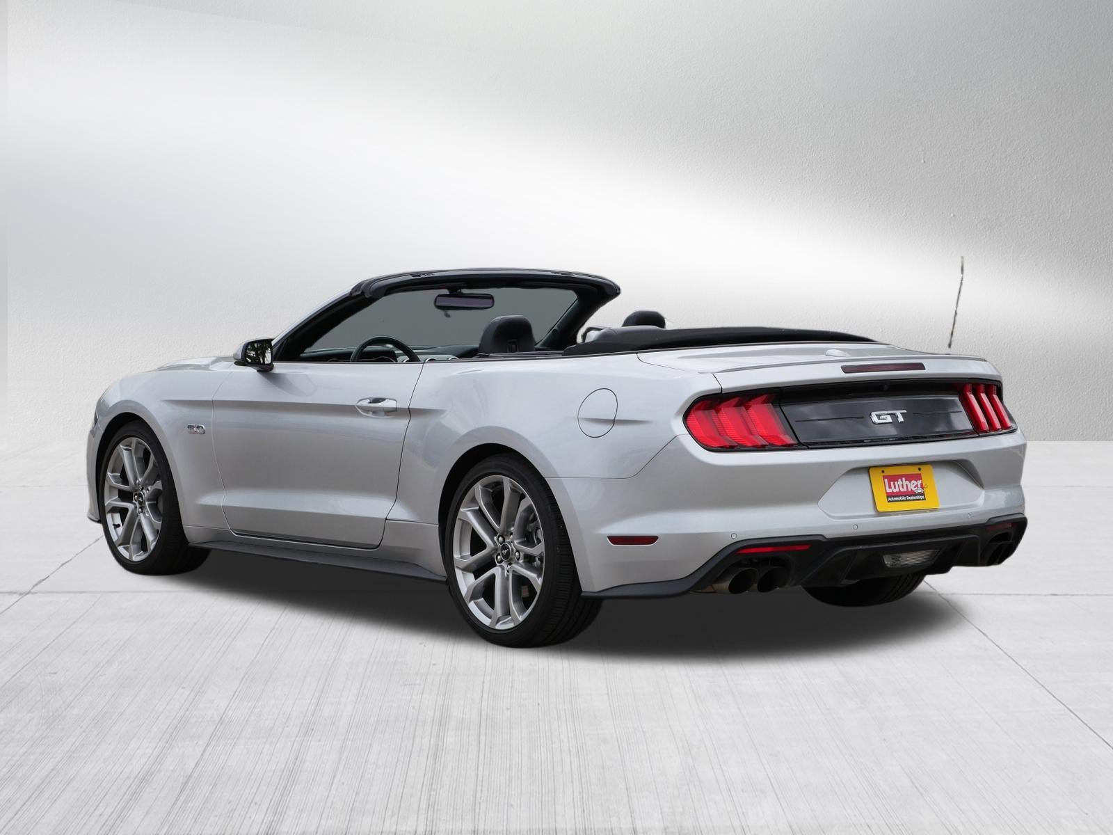 Used 2019 Ford Mustang GT Premium w/ Equipment Group 401A RWD image 5