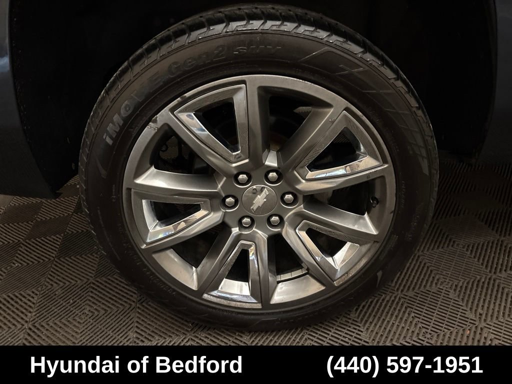 Used 2019 Chevrolet Tahoe LT w/ Luxury Package AWD/4WD image 37