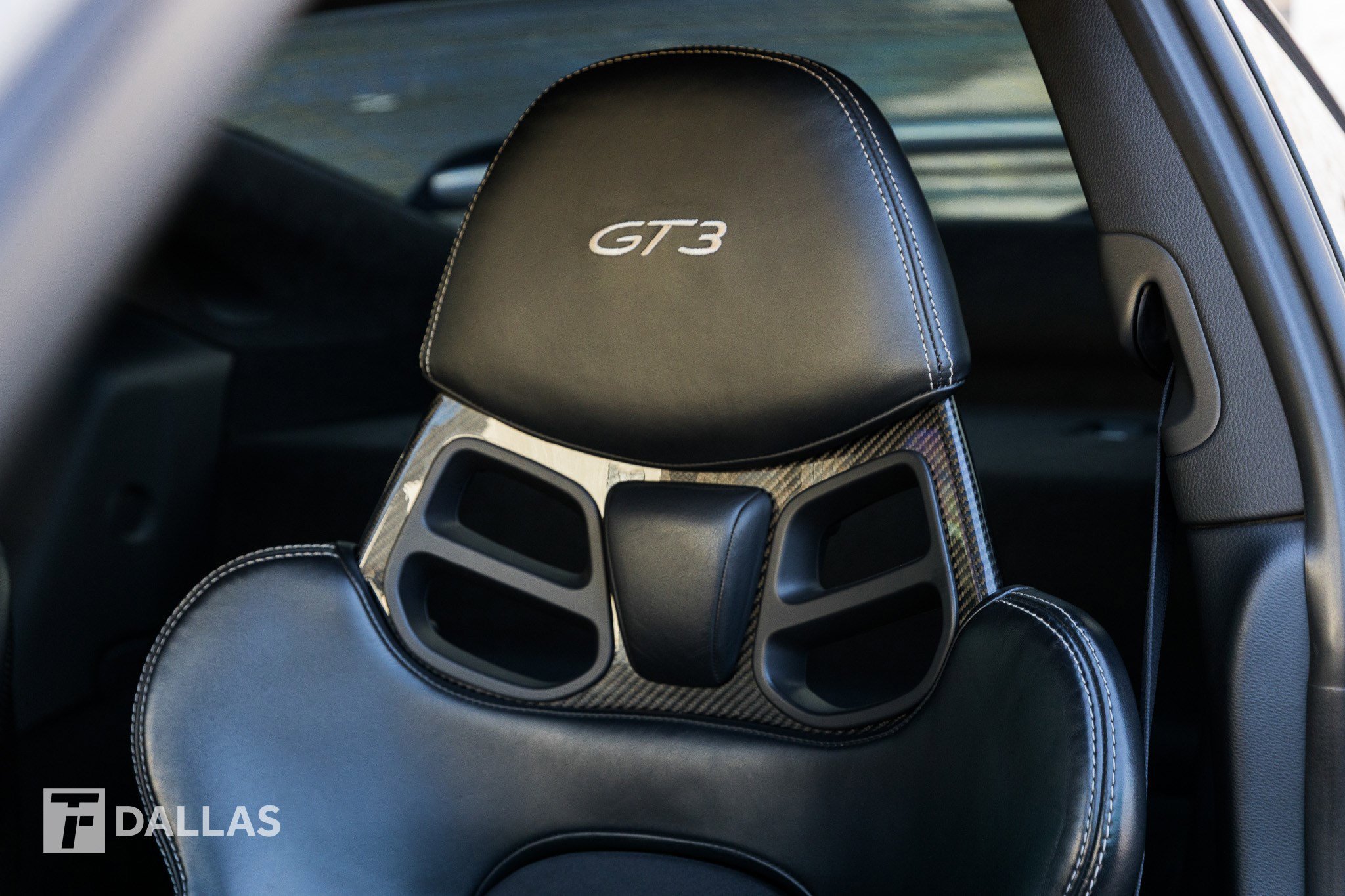 Used 2018 Porsche 911 GT3 image 26