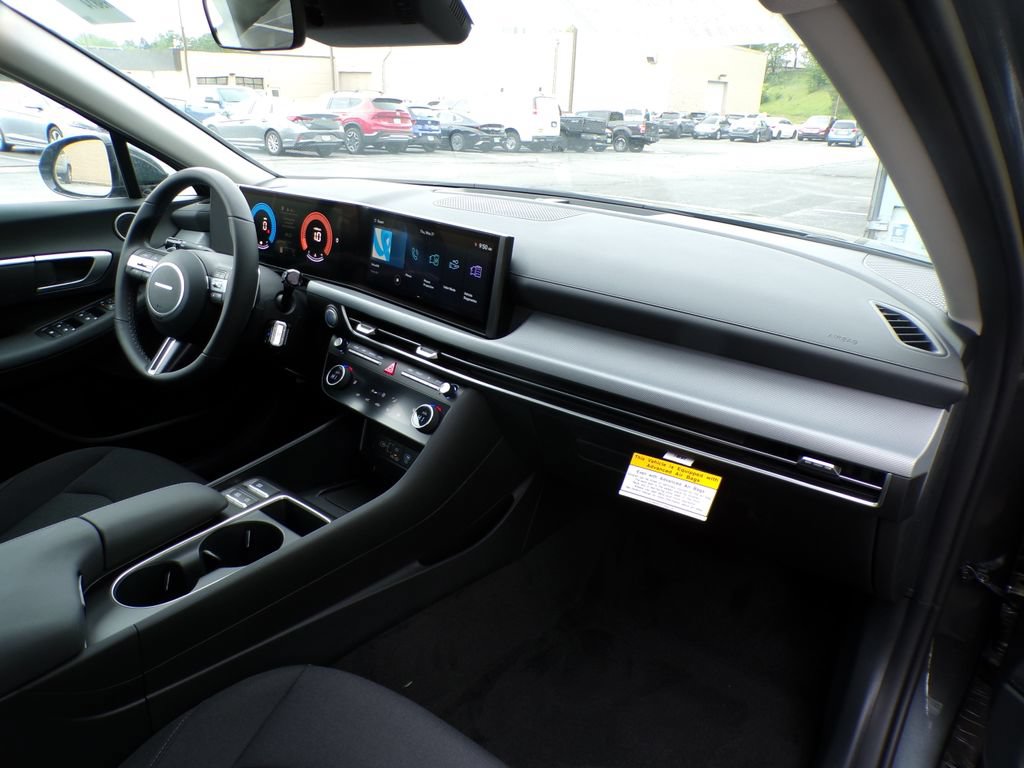 New 2026 Hyundai Sonata SEL AWD/4WD image 14