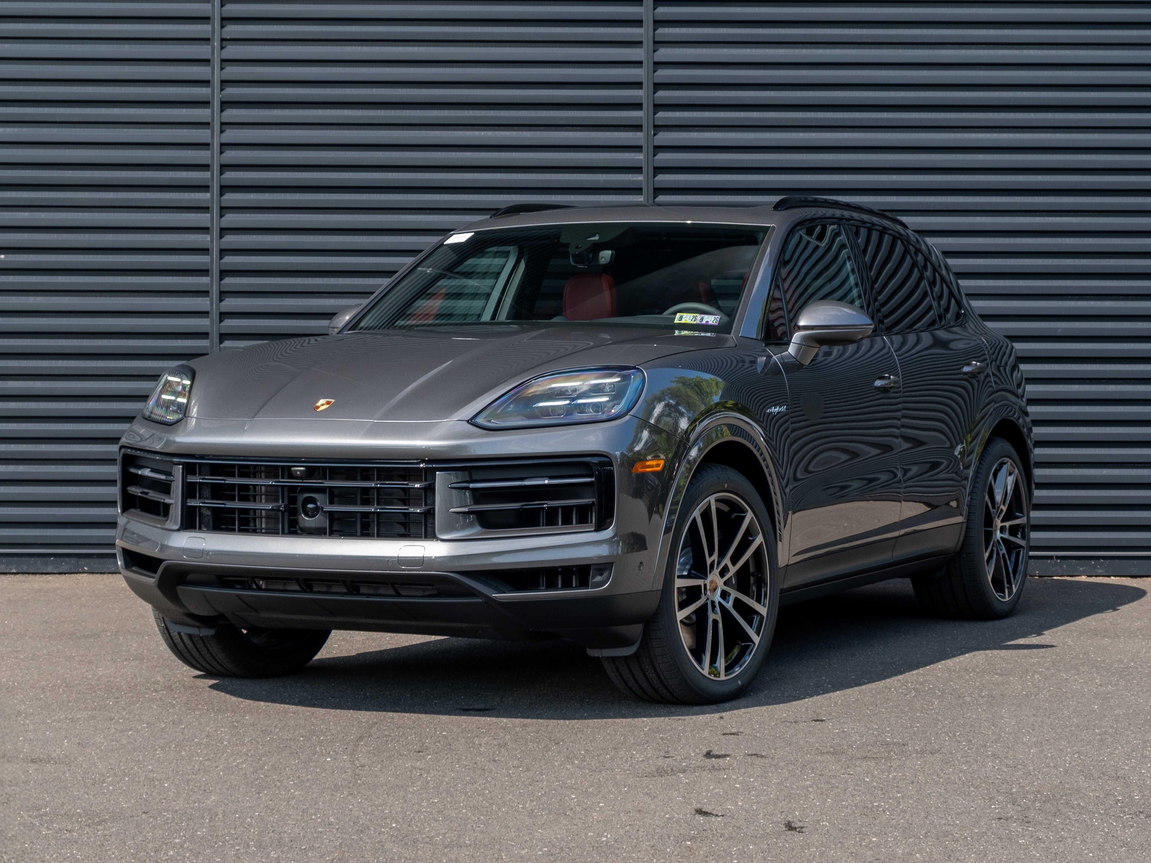 New 2026 Porsche Cayenne E-Hybrid image 1