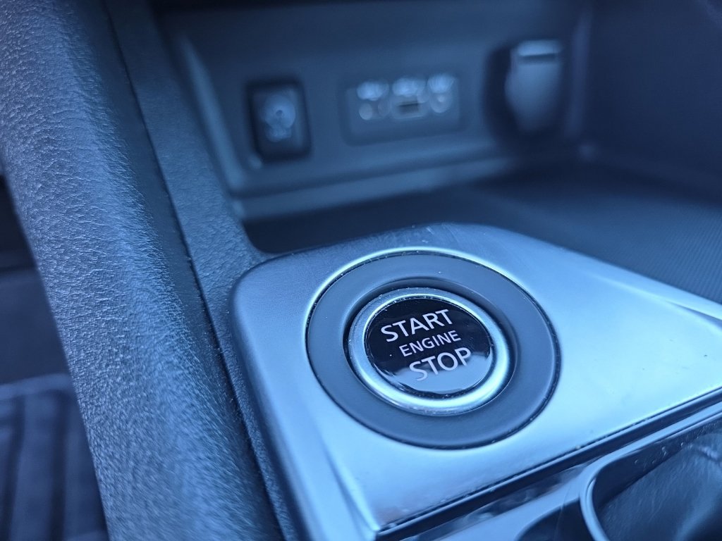 Used 2024 Nissan Sentra SV FWD image 21