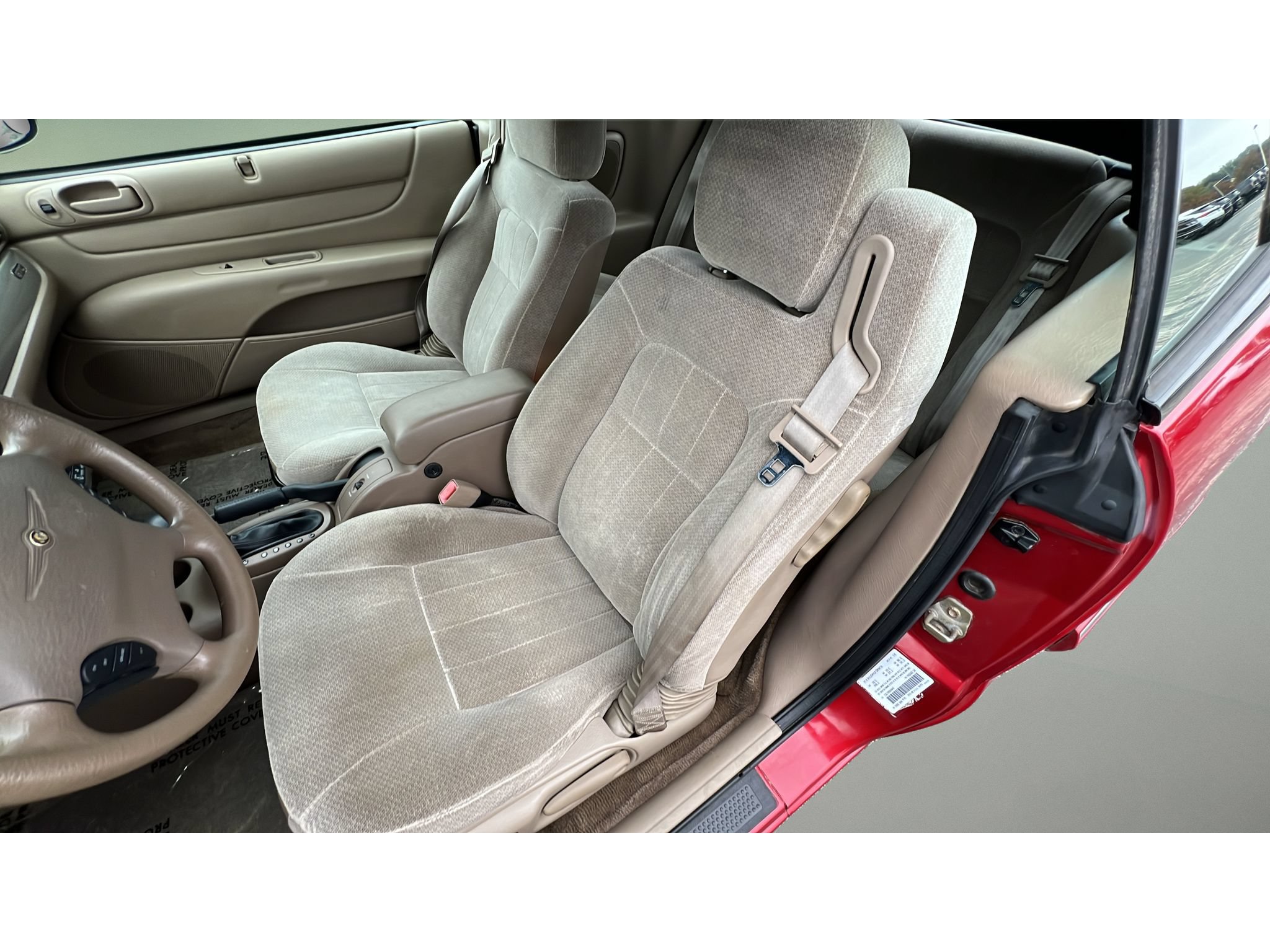 Used 2002 Chrysler Sebring GTC FWD image 23