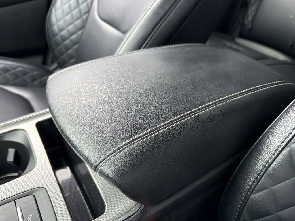 Used 2024 Ford Edge Titanium image 40