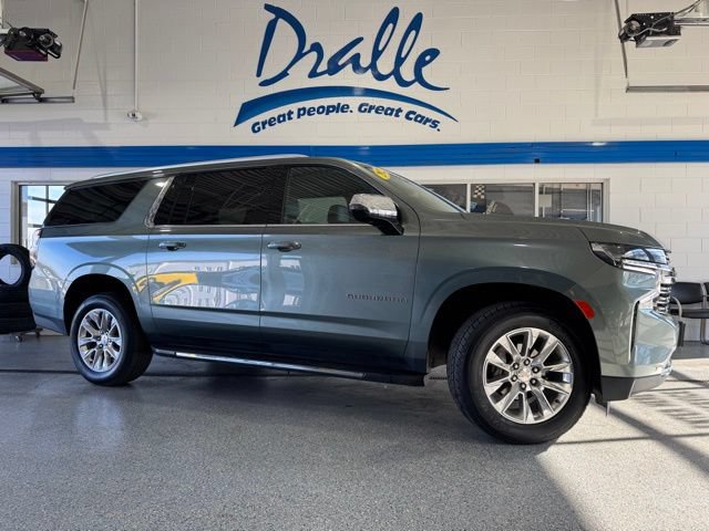 Used 2023 Chevrolet Suburban Premier AWD/4WD image 1