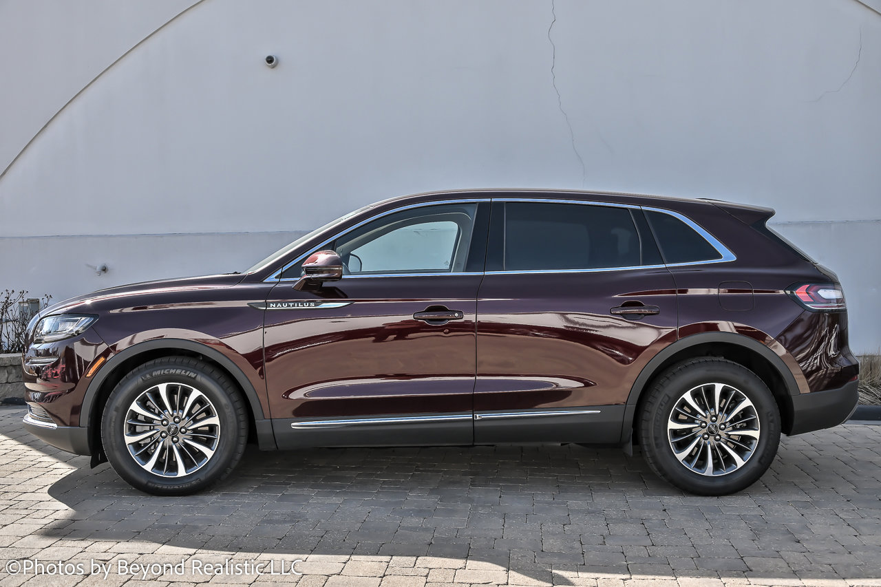 Used 2021 Lincoln Nautilus Reserve image 6