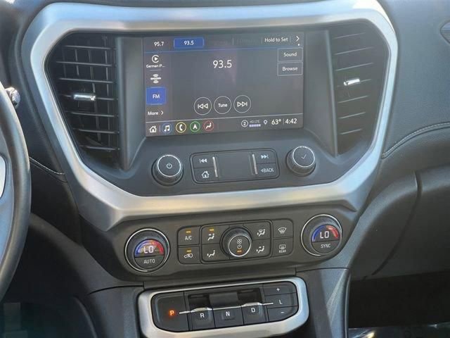 Used 2023 GMC Acadia SLT image 18