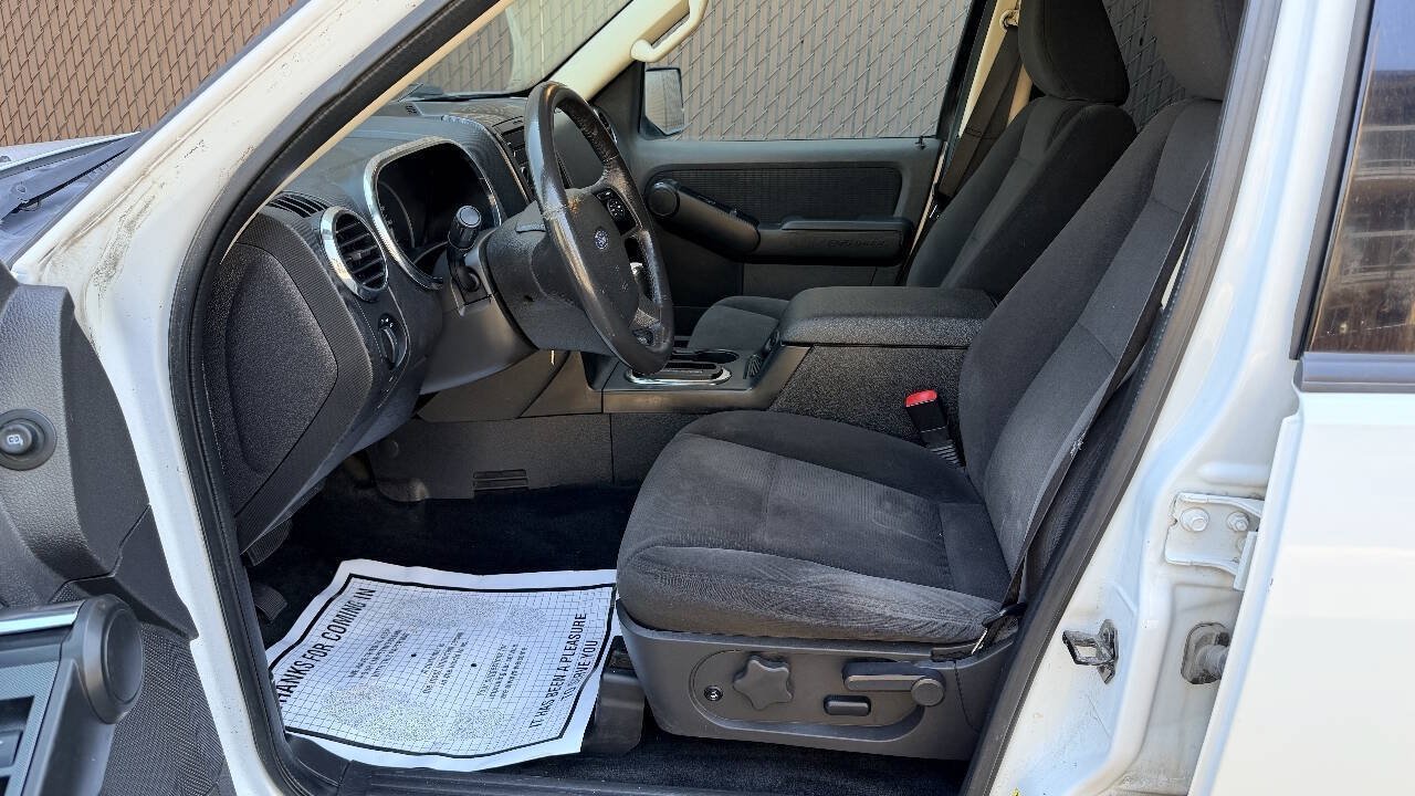 Used 2010 Ford Explorer XLT AWD/4WD image 10