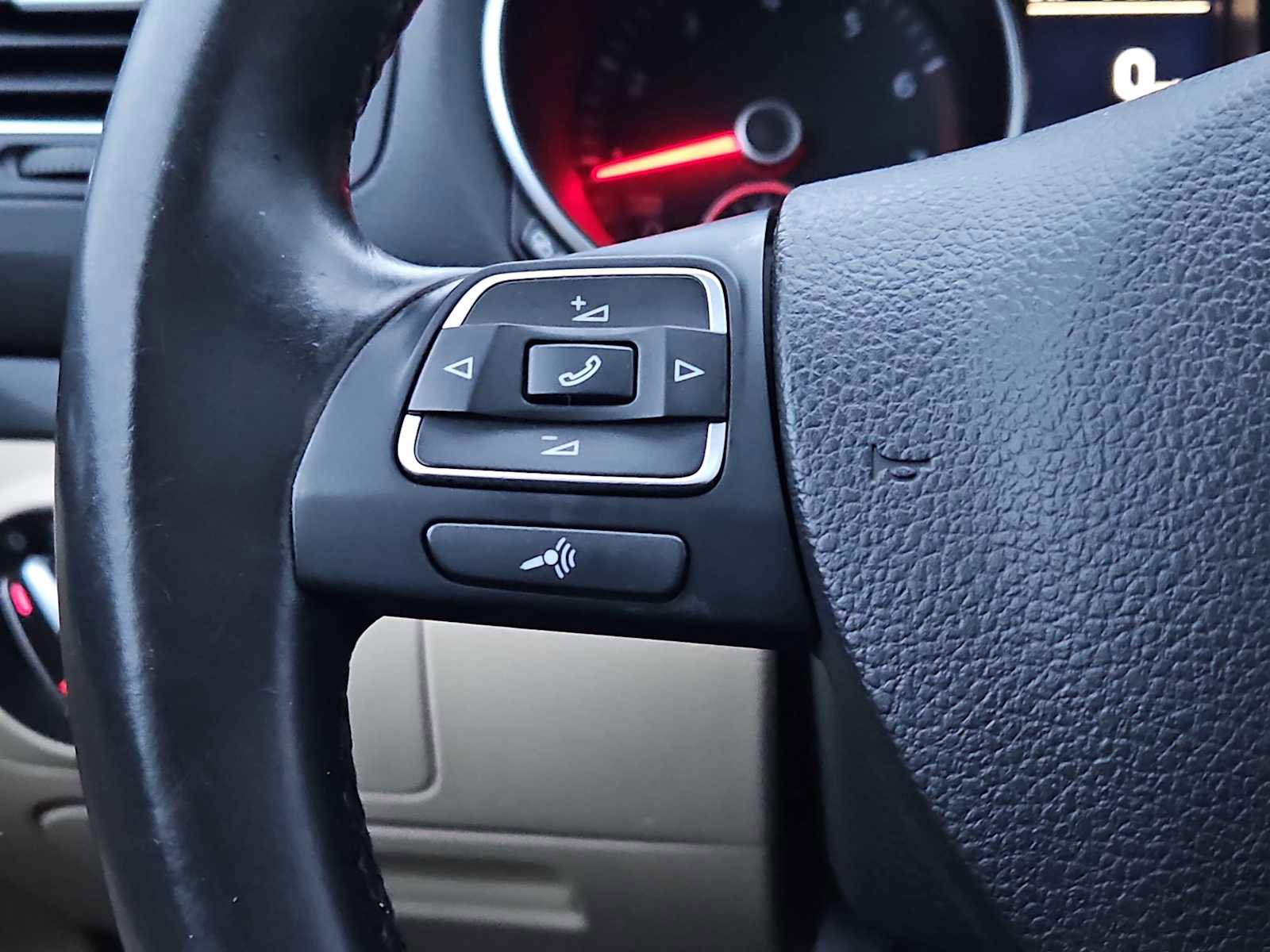 Used 2014 Volkswagen Jetta SE image 20