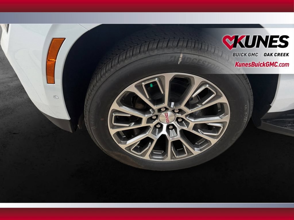 New 2026 GMC Yukon XL Denali w/ LPO, Floor Liner Package AWD/4WD image 12