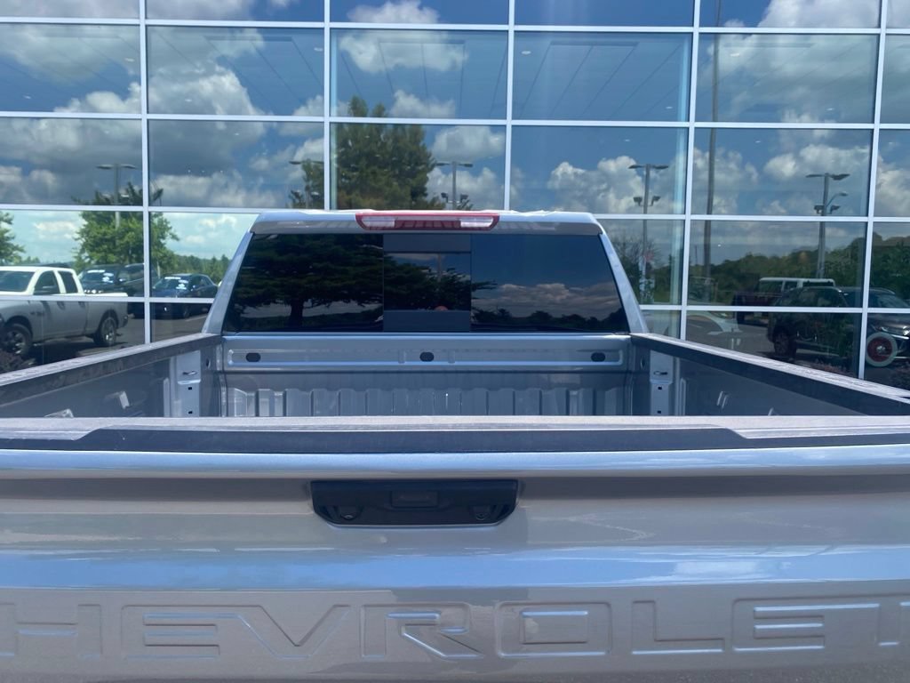 Used 2025 Chevrolet Silverado 1500 LT Trail Boss w/ Convenience Package II AWD/4WD image 10