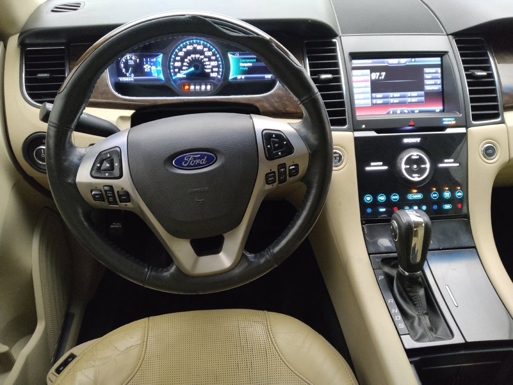 Used 2015 Ford Taurus Limited w/ Equipment Group 301A image 22
