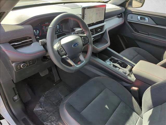 New 2026 Ford Explorer ST image 3