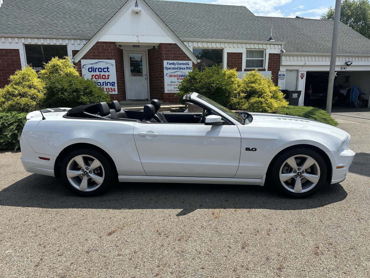 Used 2014 Ford Mustang GT Premium image 9
