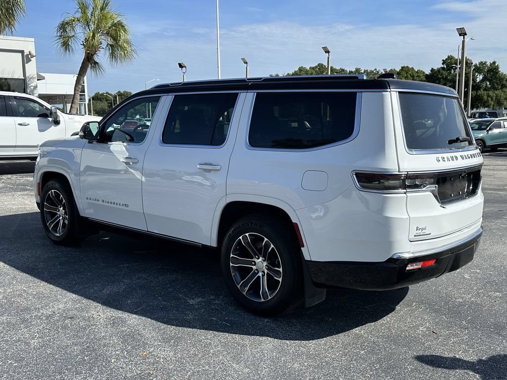 Used 2023 Jeep Grand Wagoneer 4WD image 6