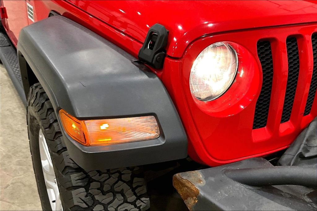 Used 2018 Jeep Wrangler Unlimited Sport S image 25