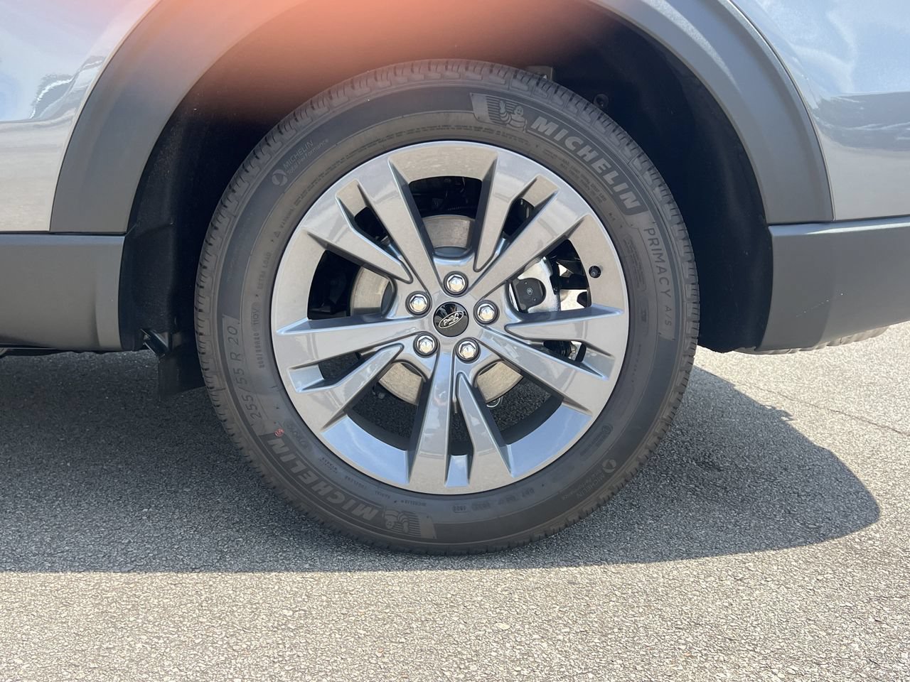 New 2026 Ford Explorer Active w/ Active Comfort Package AWD/4WD image 25