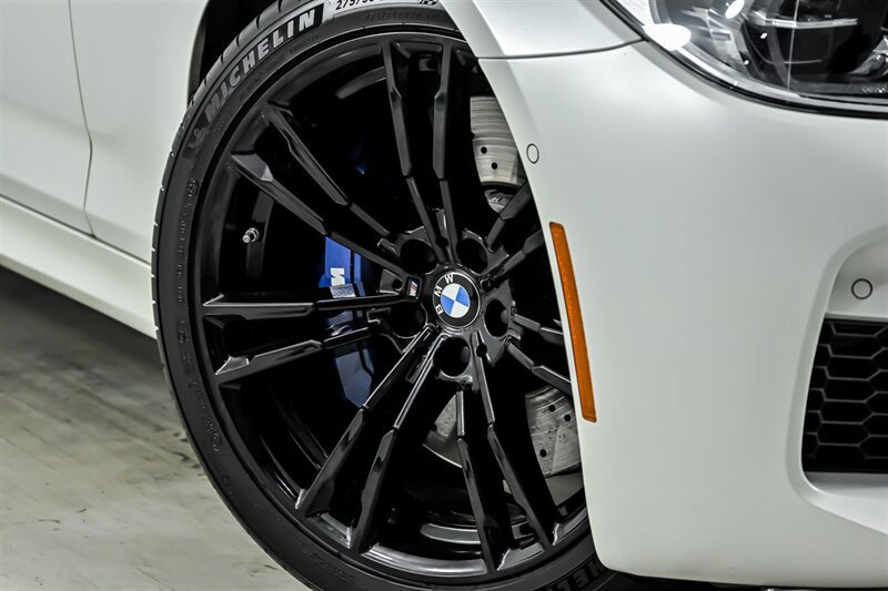 Used 2019 BMW M5 w/ Executive Package AWD/4WD image 4