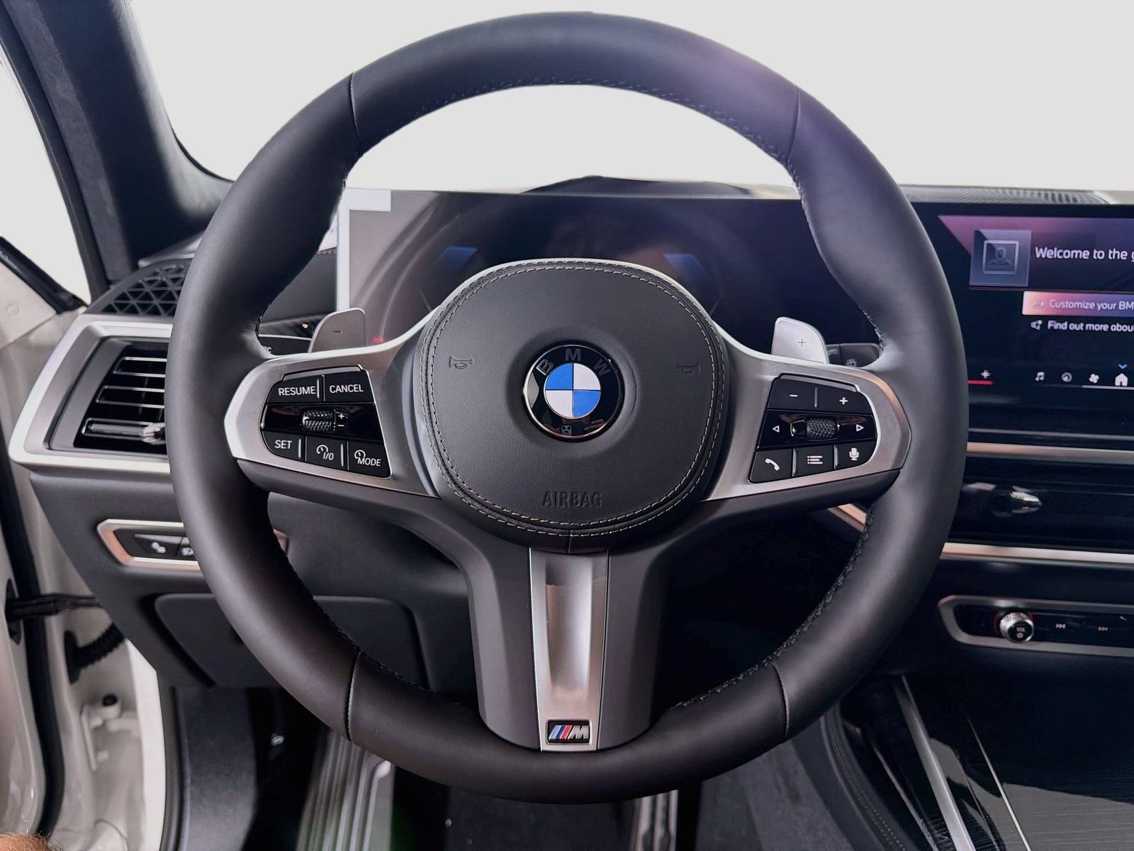 New 2027 BMW X7 xDrive40i w/ M Sport Package AWD/4WD image 13