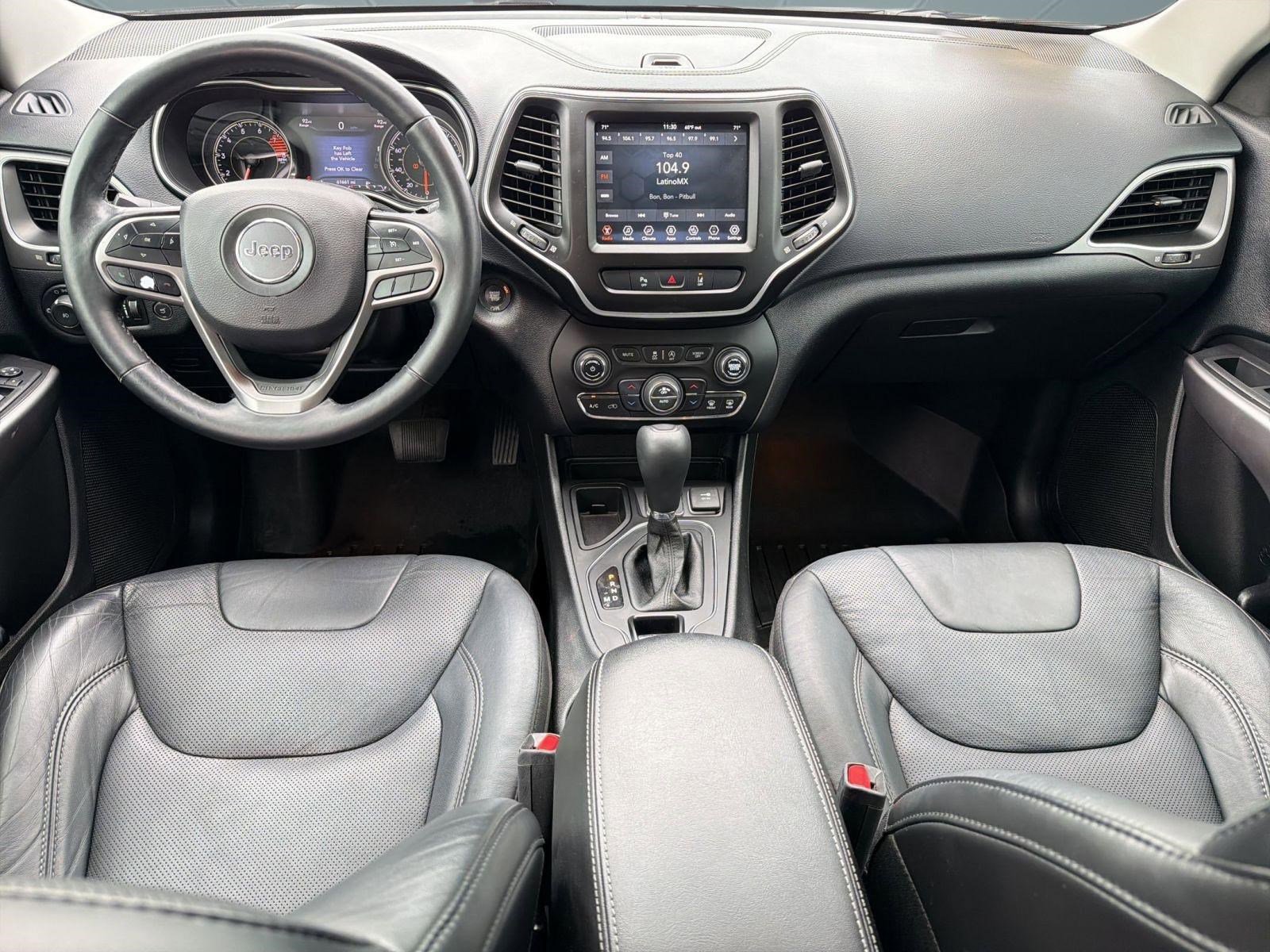 Used 2021 Jeep Cherokee Latitude Lux w/ Comfort/Convenience Group FWD image 16