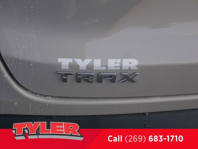 New 2026 Chevrolet Trax ACTIV w/ Driver Confidence Package FWD image 13