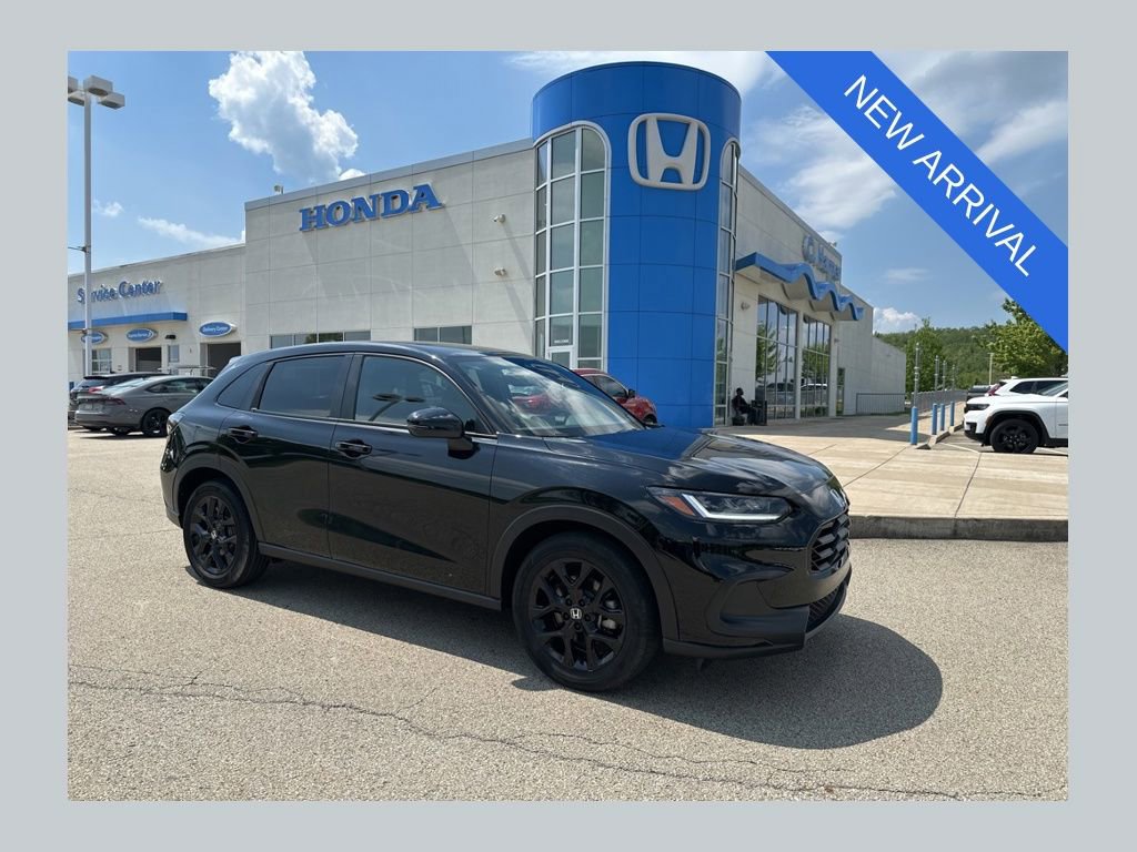Used 2025 Honda HR-V Sport image 1