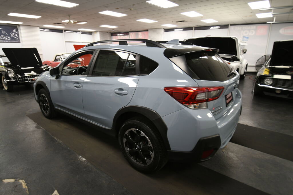 Used 2023 Subaru Crosstrek 2.0i Premium image 6