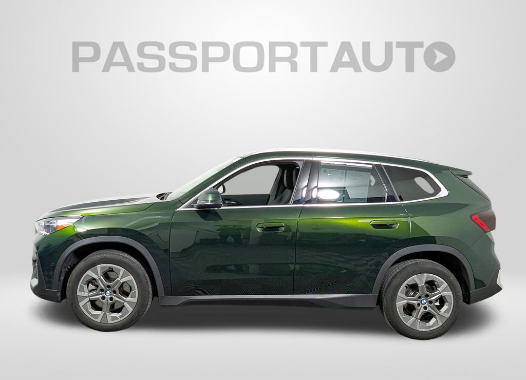 Certified 2023 BMW X1 xDrive28i w/ Convenience Package image 2
