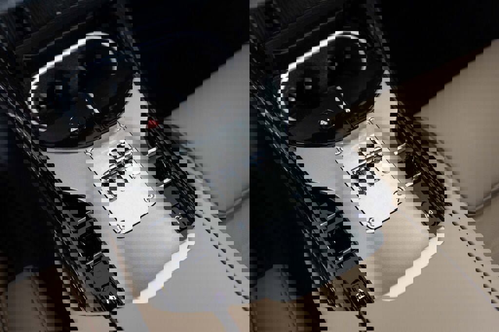 Certified 2024 Ferrari Purosangue image 20