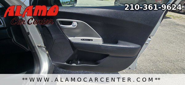 Used 2019 Kia Niro FE FWD image 17