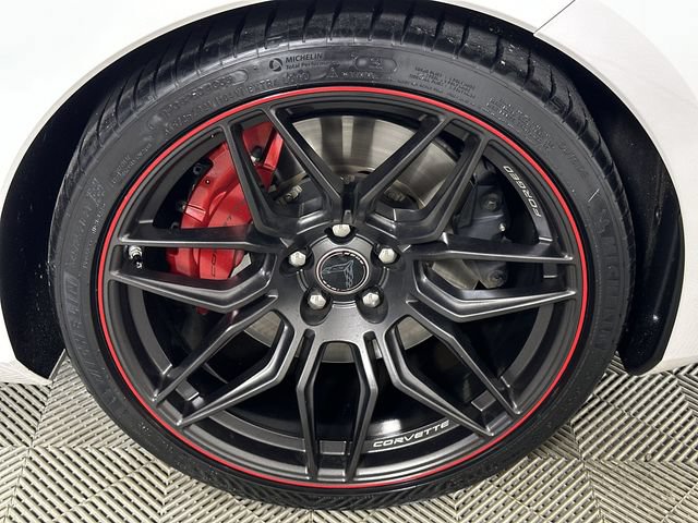 Used 2023 Chevrolet Corvette Z06 RWD image 34