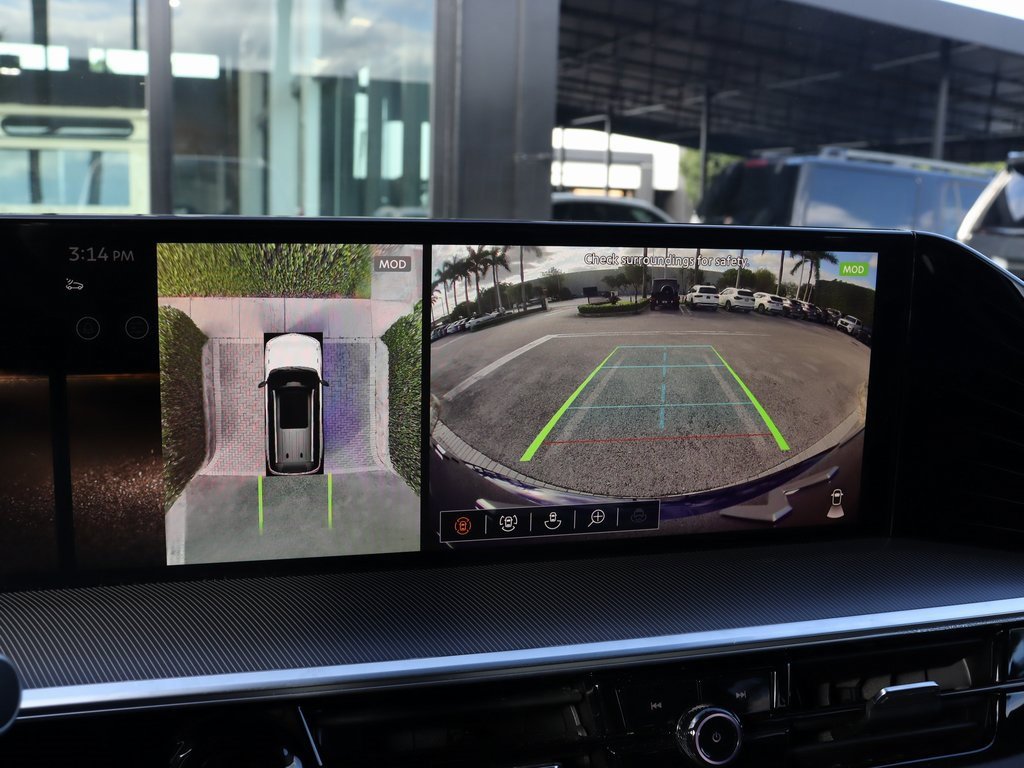 Certified 2025 INFINITI QX80 Luxe image 39