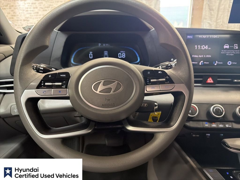 Certified 2024 Hyundai Elantra SE FWD image 18