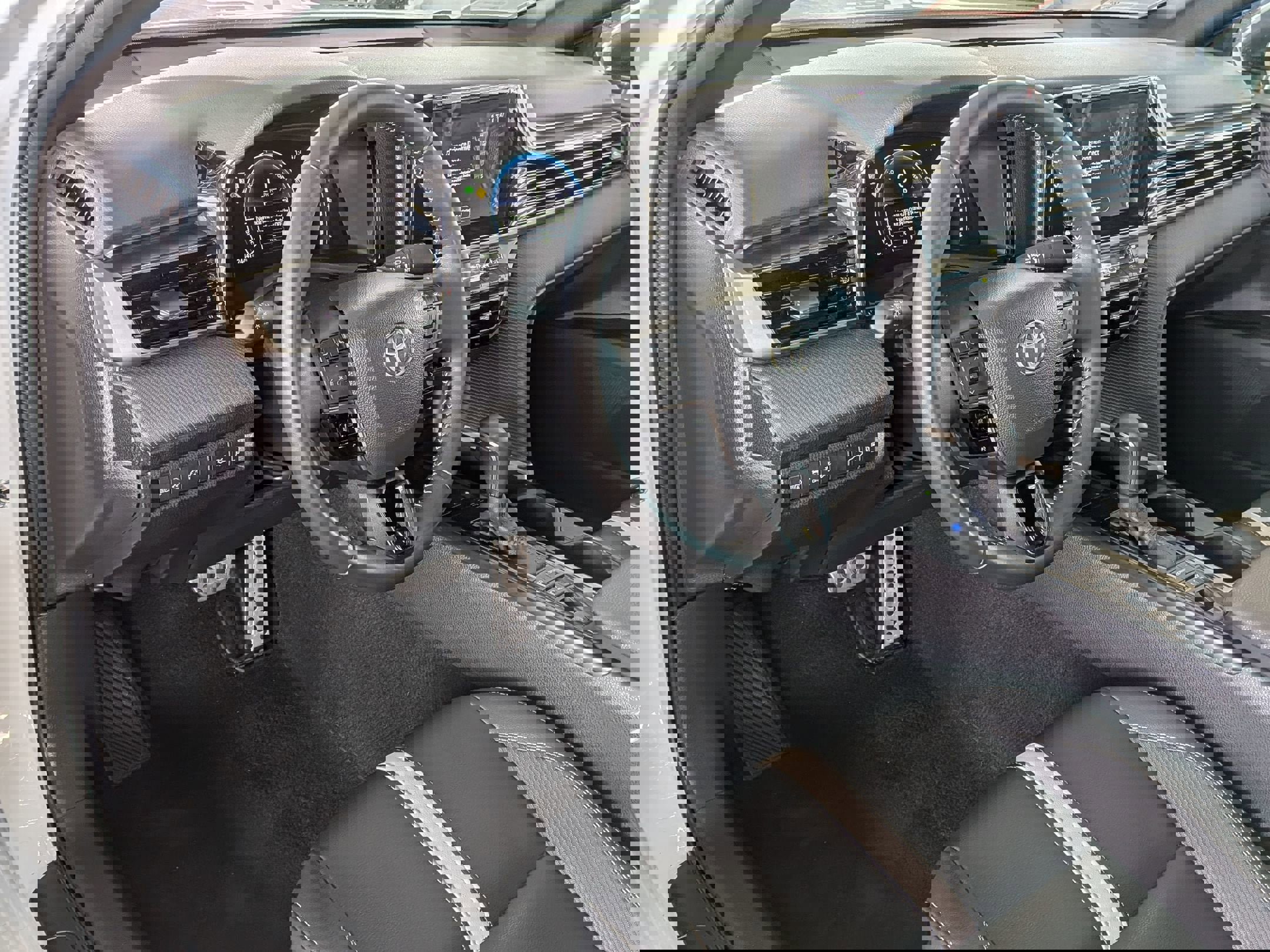 Certified 2025 Toyota Camry SE image 13